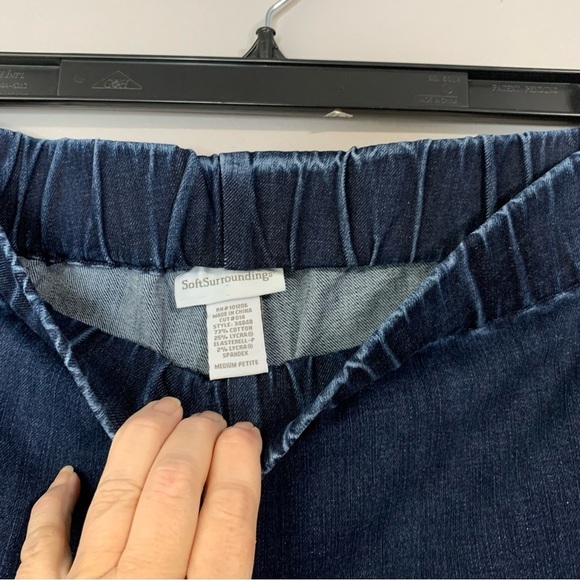 Soft Surroundings denim high rise pull on jegging dark wash. Size MP - Picture 3 of 8